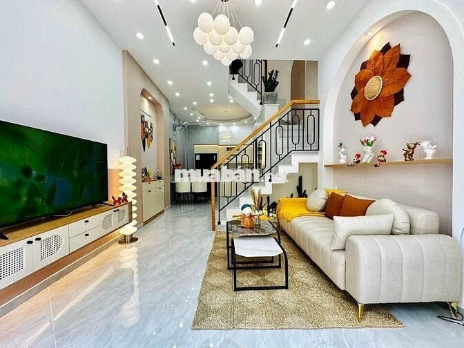 Bán nhà 4x15m, gần chợ Bình Thành, SHR, giá 6,1 tỷ, Quận BT
