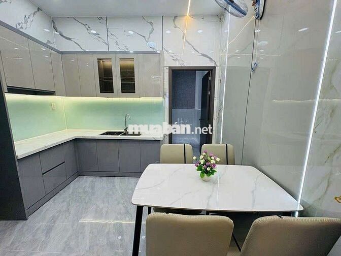 HẺM XE TẢI 8m - KINH DOANH NGUYỄN VĂN CÔNG - 4 Tầng - 60m2 - NHỈNH 8T.