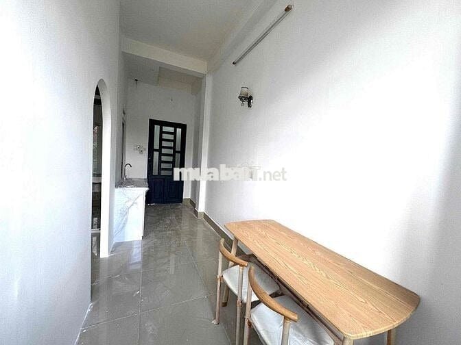 CHDV 1PN TÁCH BẾP BAN CÔNG FULL NỘI THẤT ĐI BỘ QUA VĂN LANG