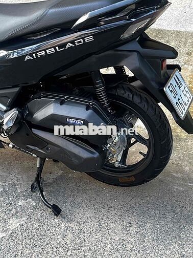 Honda Air Blade 125 2025 Đen bóng 8.000 km
