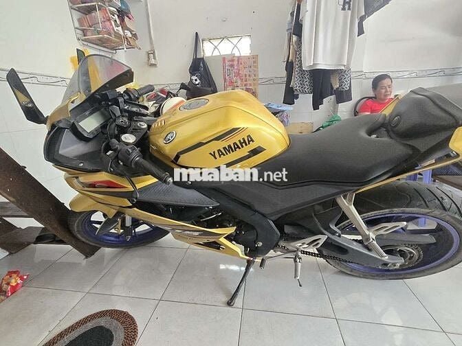 Yamaha YZF155 16 km Vàng đen