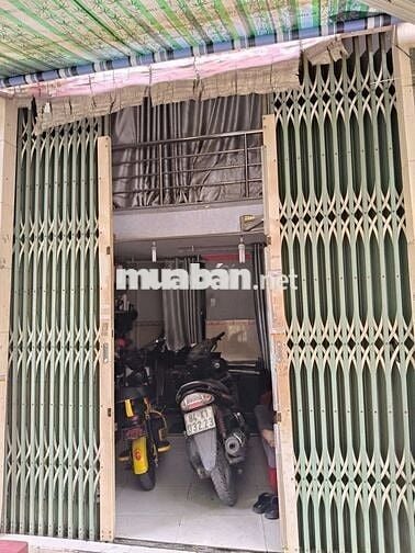 BÁN NHÀ 4 TẦNG HẺM 391 HUỲNH TẤN PHÁT Q7 ĐANG CHO THUÊ 20 TRIỆU/THÁNG
