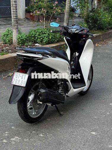 Honda SH 150i 2022 Trắng đen