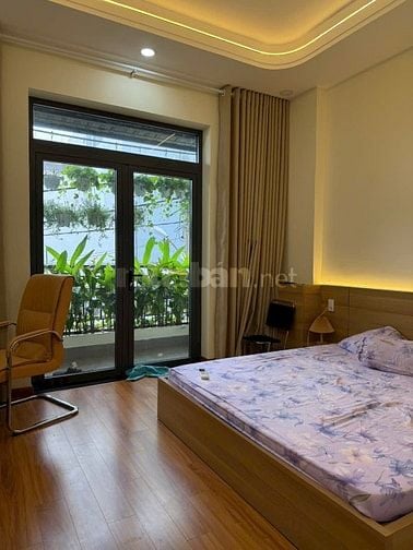 Cần vốn bán nhà Đường Huỳnh Tấn Phát Quận 7-60m2- Giá 4tỷ350-SHR 