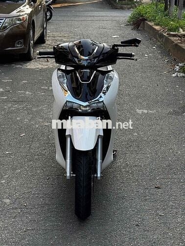 Honda SH 150i 2022 Trắng đen