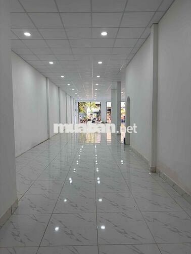 CHO THUÊ: Nhà Mặt Tiền Hoàng Diệu 2 - Linh Chiểu - Thủ Đức Dt: 8 x 27