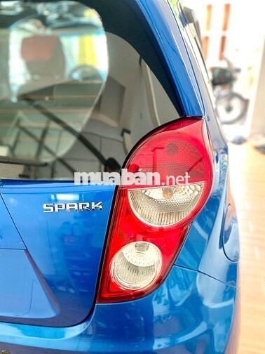 Xe 5 chổ gia đình Chevrolet Spark 2017 Số sàn