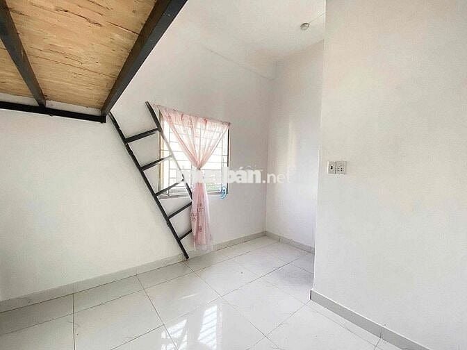 Khai trương phòng trọ mới xây, có thang máy giá rẻ ngay TÊN LỬA ,