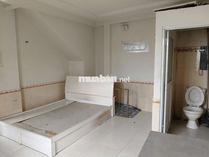 BÁN NHÀ 4 TẦNG HẺM 391 HUỲNH TẤN PHÁT Q7 ĐANG CHO THUÊ 20 TRIỆU/THÁNG