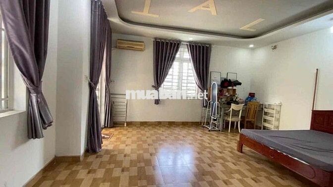 Cho Thuê Nhà biệt Thự Bà Điểm Hóc Môn