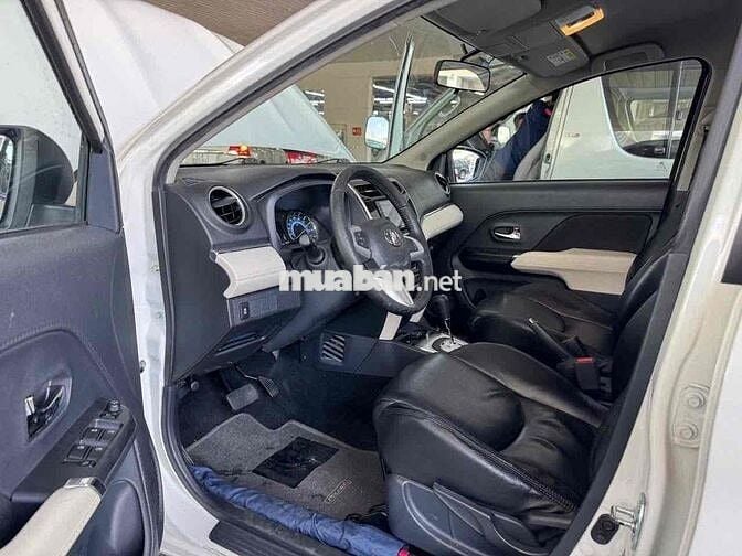 Toyota Rush 1.5 Số tự động 7 chỗ 2018 Trắng