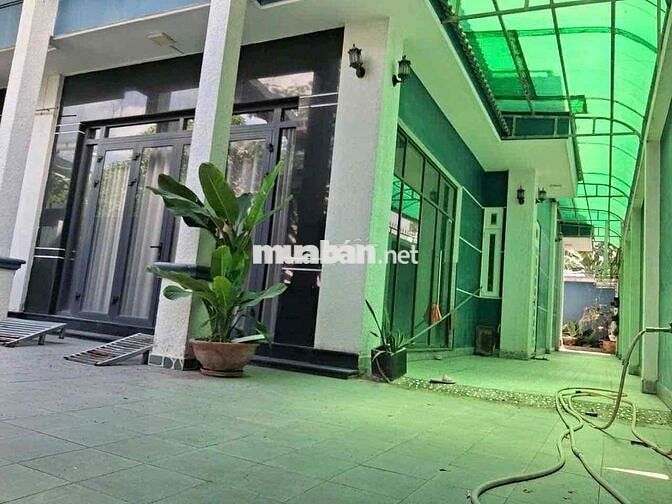 Cho Thuê Nhà biệt Thự Bà Điểm Hóc Môn