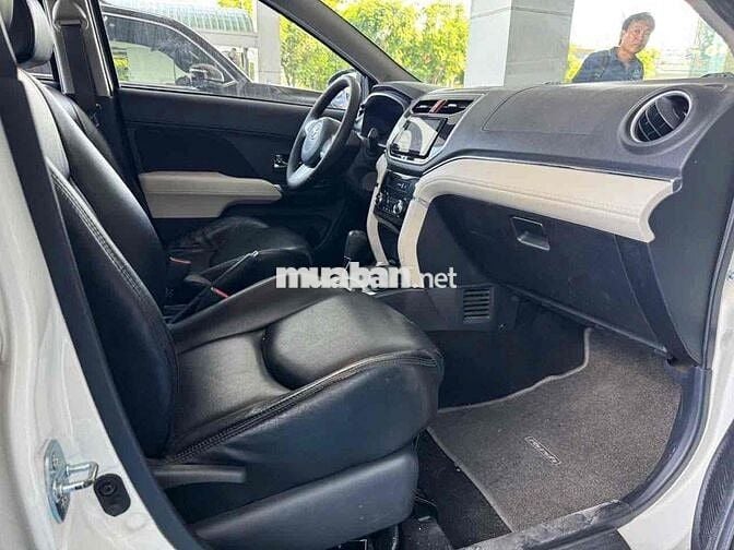 Toyota Rush 1.5 Số tự động 7 chỗ 2018 Trắng