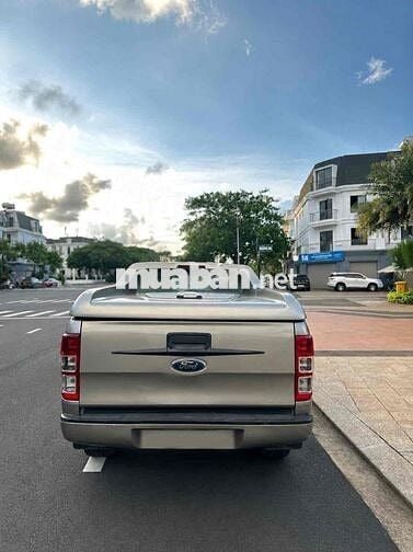 Ford Ranger XLS 2015 1 cầu Tự động Vàng cát