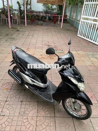 Yamaha Mio Tự động màu Đen