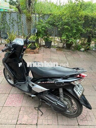 Yamaha Mio Tự động màu Đen
