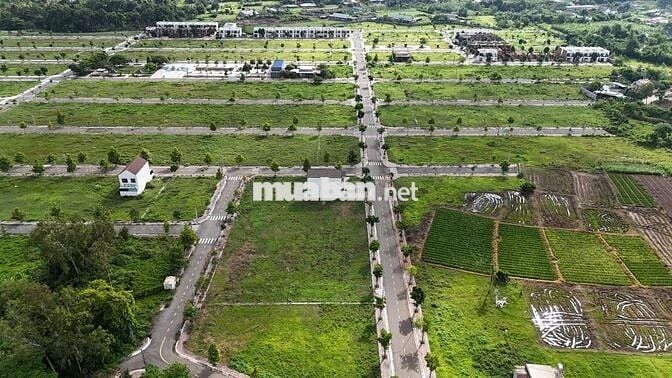 chủ ngộp cắt lỗ bán gấp lô đất 126m2/1ty380 lan anh 7 126m2/1ty380