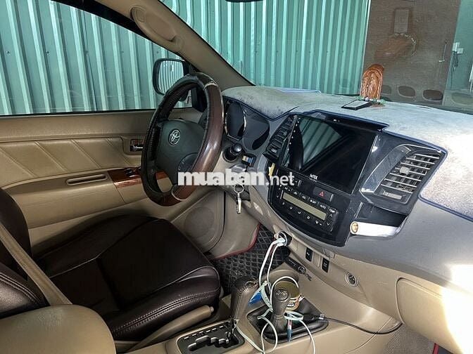 Toyota Fortuner 2.7 2010 Xám 300.000 km