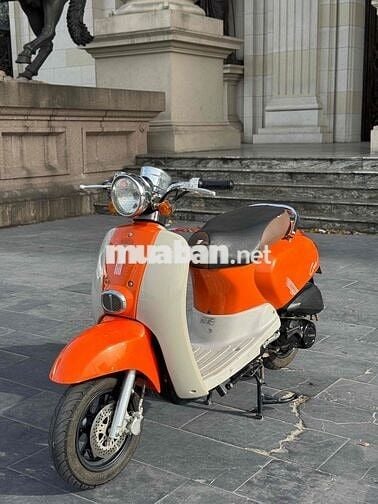 Honda Cree Thể thao Cam, trắng
