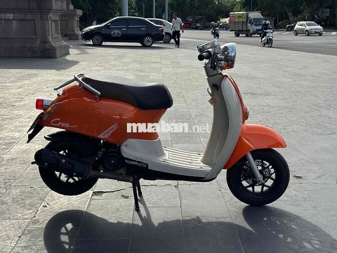 Honda Cree Thể thao Cam, trắng