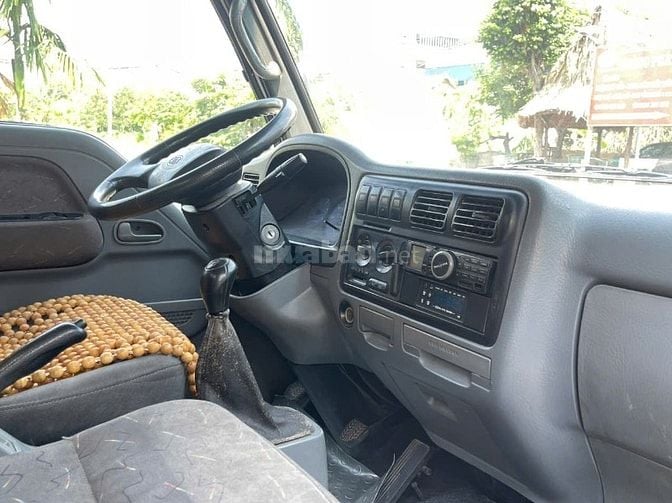 Xe thùng đông lạnh,tải trọng 2 tấn