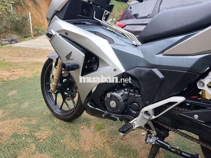 Honda Winner X V3 2022 Bạc Côn tay