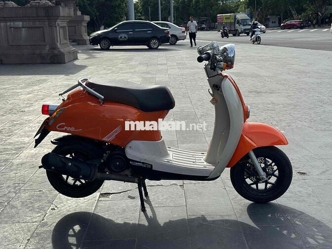 Honda Cree Thể thao Cam, trắng