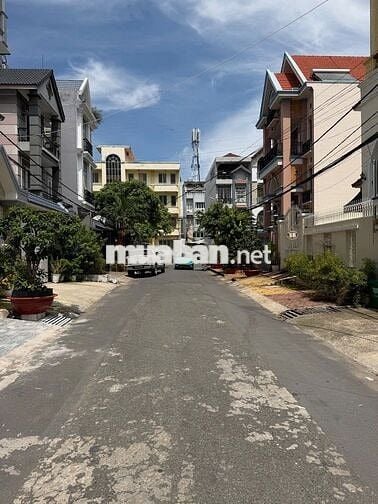 Bán biệt thự khu dân cư cao cấp chung cư Bộ Công An Quận 7