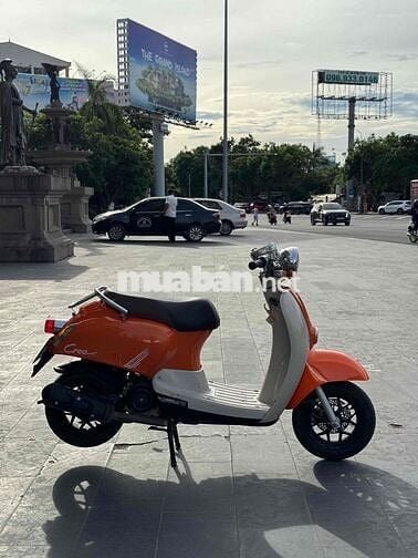 Honda Cree Thể thao Cam, trắng