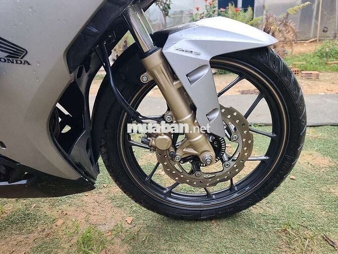 Honda Winner X V3 2022 Bạc Côn tay