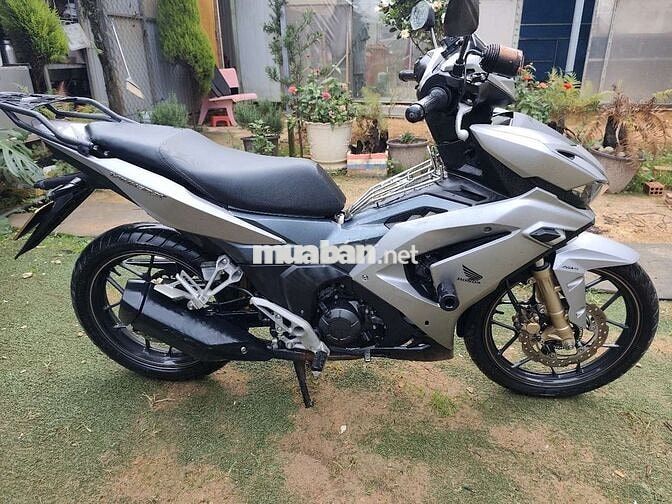 Honda Winner X V3 2022 Bạc Côn tay