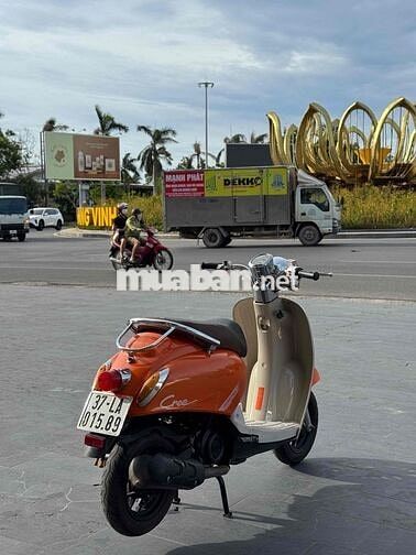 Honda Cree Thể thao Cam, trắng