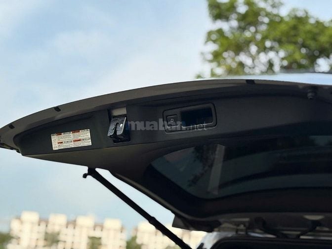 Bán xe  Toyota Fortuner "Legender"  sản xuất 2025, bảo hành đến 2028