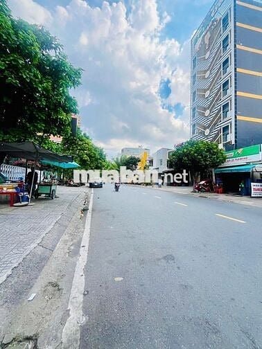 CHO THUÊ NHÀ MĂT TIỀN ĐƯỜNG TÂN SƠN NHÌ 4,2X27M 2L KD TỰ DO