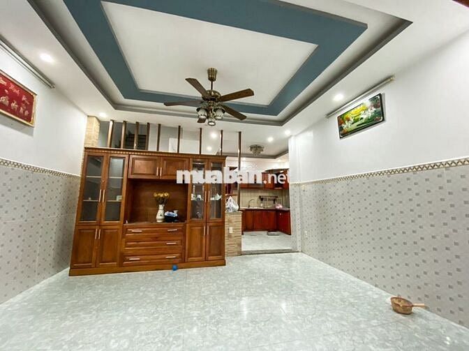 Bán nhà 54m² ngay ngã tư Bà Điểm – Vị trí đẹp, tiện di chuyển