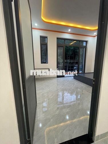 XÂY Ở ĐỔI ĐƠN VỊ CÔNG TÁC NÊN BÁN GẤP LUÔN NHÀ KÉ KCN ĐỒNG AN 