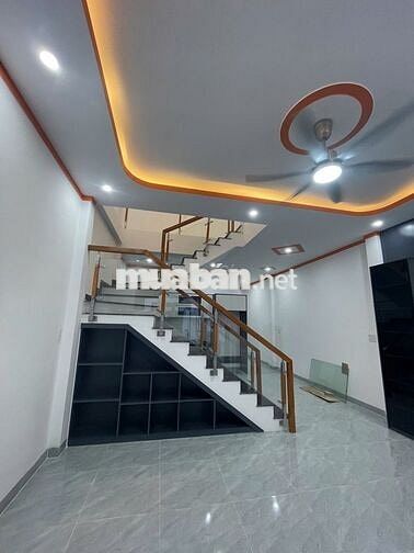 XÂY Ở ĐỔI ĐƠN VỊ CÔNG TÁC NÊN BÁN GẤP LUÔN NHÀ KÉ KCN ĐỒNG AN 