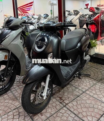 Honda Scoopy Nhập khẩu màu Đen