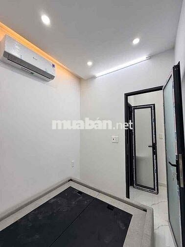 Quận 7 – 2 Tỷ 9 - Nhà 2 Tầng 27m² - Ngang 3m - 2PN – LÂM VĂN BỀN