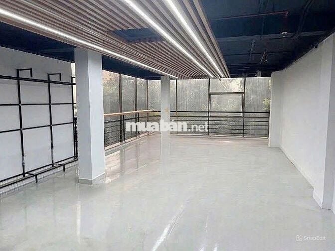 Ngang Khủng 22m Hầm 7 Tầng - Cho thuê Căn Góc Quận 3 chỉ 270 triệu