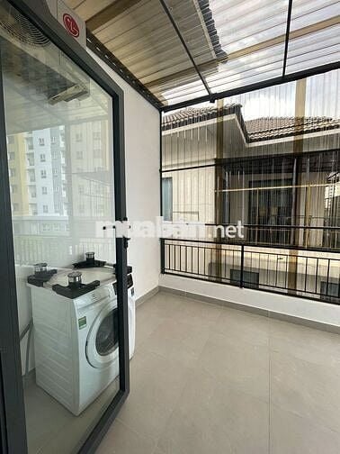 Cho thuê phòng biệt thự full nội thất di chuyển  đường Võ Văn Kiệt