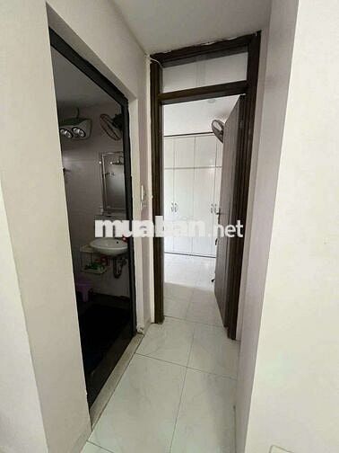  6TR-Căn Hộ 2PN Nguyễn Văn Cừ,Thang Máy, Full Nội Thất, Ô Tô Đỗ Cửa 
