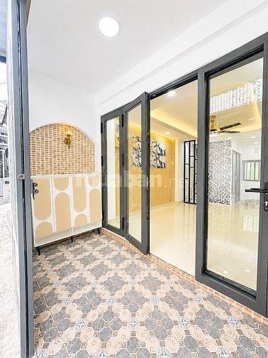 Nhà mới, hẻm Nhiêu Tứ, 3Tầng,2PN, khu dân trí, gần Phố ẩm thực, tr học