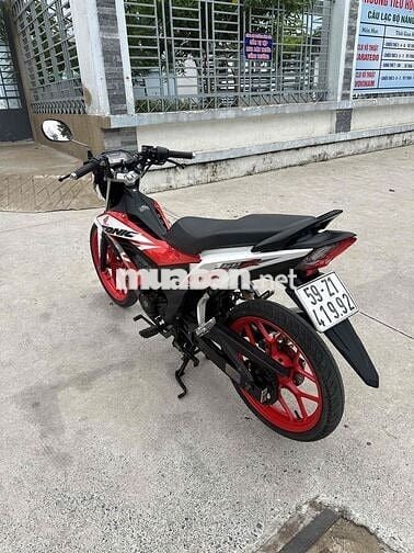 Honda Sonic 150 Việt Nam màu Đỏ trắng đen