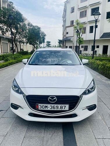 Mazda 3 1.5 AT 2017 Trắng 6 vạn