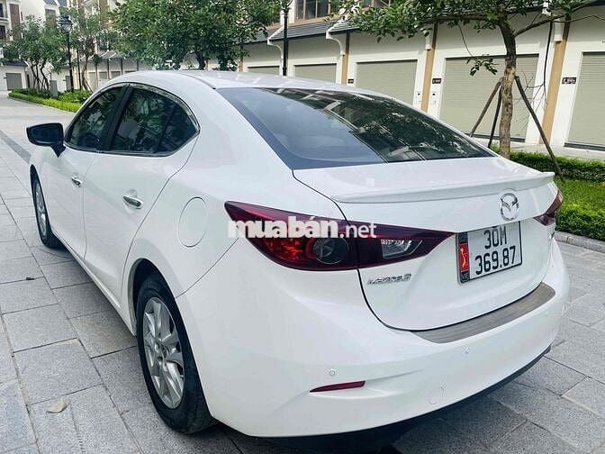 Mazda 3 1.5 AT 2017 Trắng 6 vạn