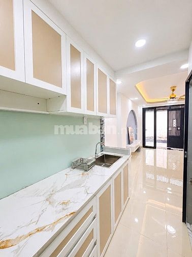 Nhà mới, hẻm Nhiêu Tứ, 3Tầng,2PN, khu dân trí, gần Phố ẩm thực, tr học