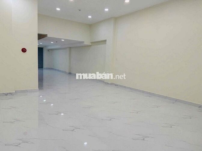 CHO THUÊ MBKD ĐỐI DIỆN VĂN LANG CS3