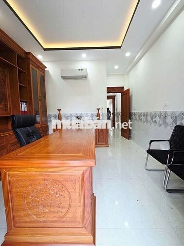 CHO THUÊ NHÀ MTKD 4X15(TRỆT+3LẦU+4PN+4wc) BAN CÔNG THOÁNG MÁT 