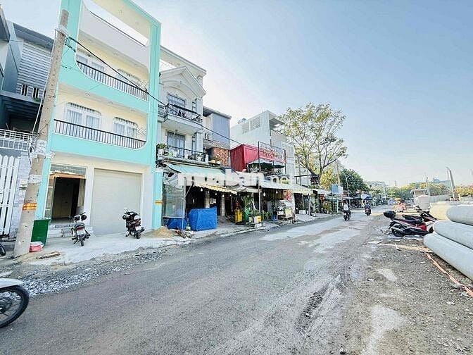 CHO THUÊ MBKD ĐỐI DIỆN VĂN LANG CS3